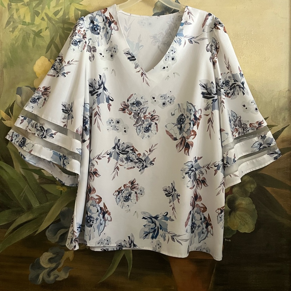 Beautifully 🧿Styled Plus size floral blouse Sz 2X